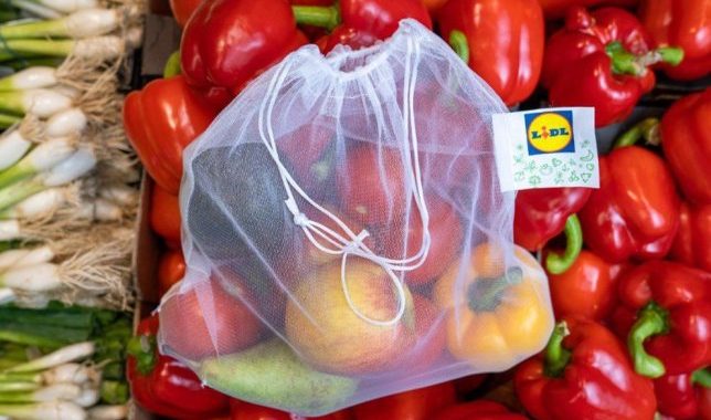 Image of a reusable drawstring bag for holding fruit and veg at the supermarket
